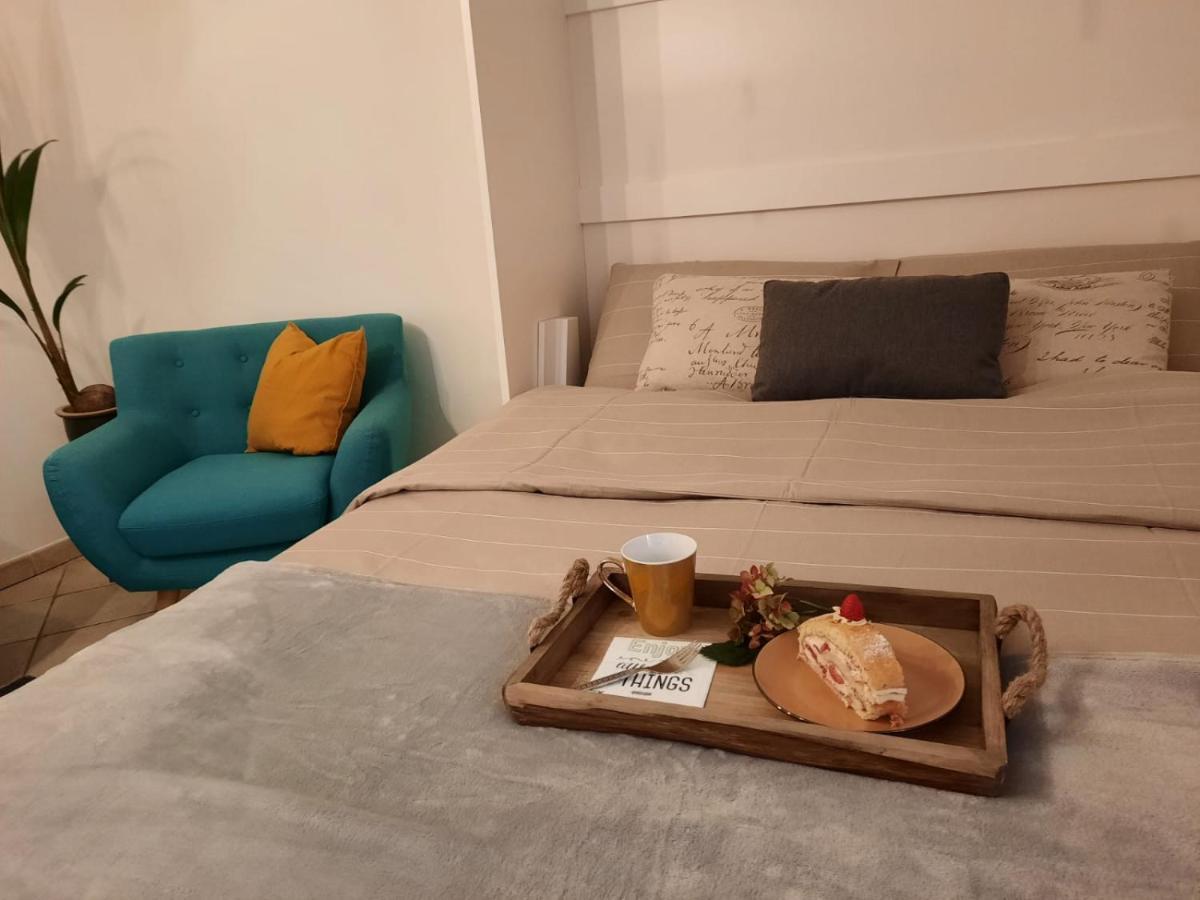 Apartment - Sweet Mayleen