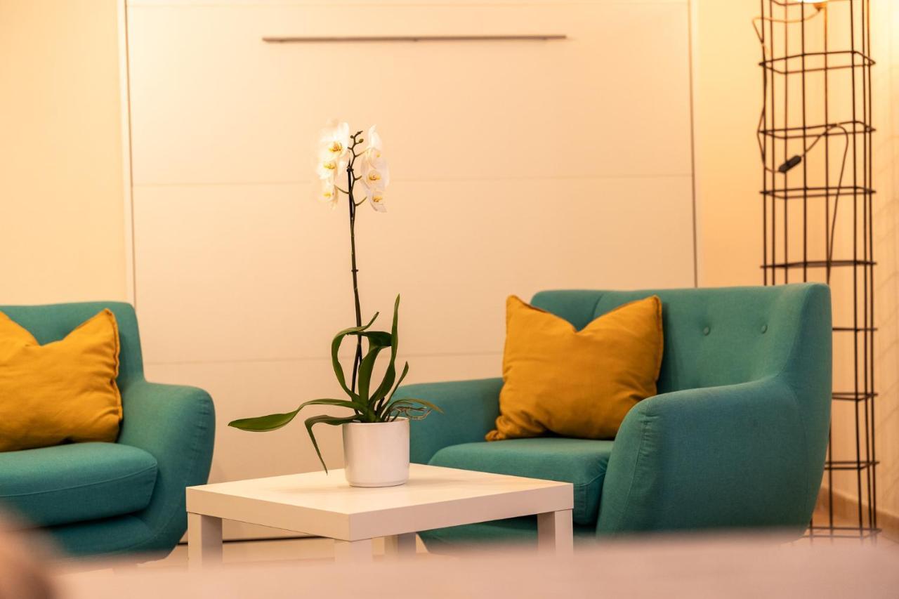 Apartment - Sweet Mayleen